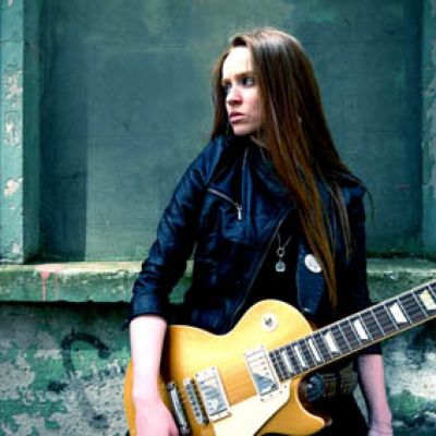 Reviews: Grainne Duffy | The Old Town Hall Hemel Hempstead | Fri 11th May 2012